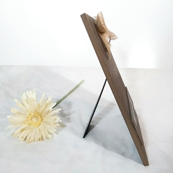 Farmhouse rustic wooden 'The good life' sign - Picture 3 of 4